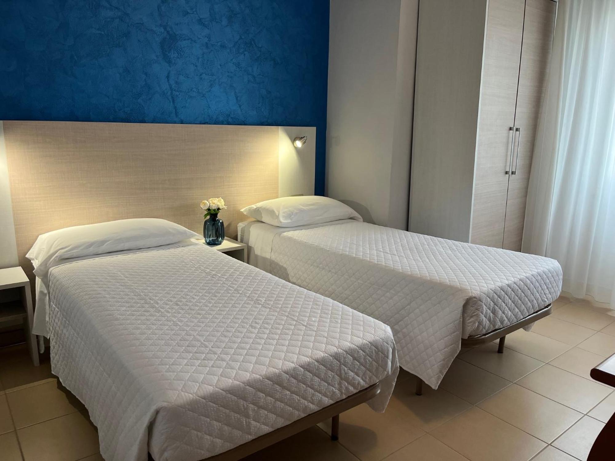 Hotel Le Ali Rimini Kültér fotó