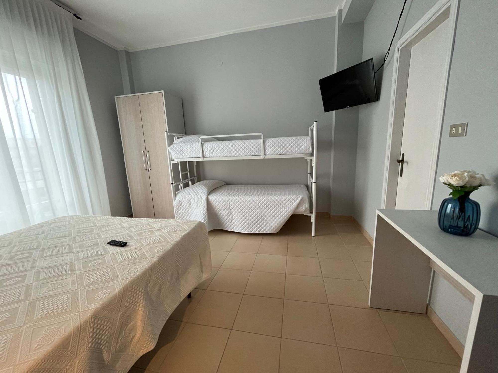 Hotel Le Ali Rimini Kültér fotó